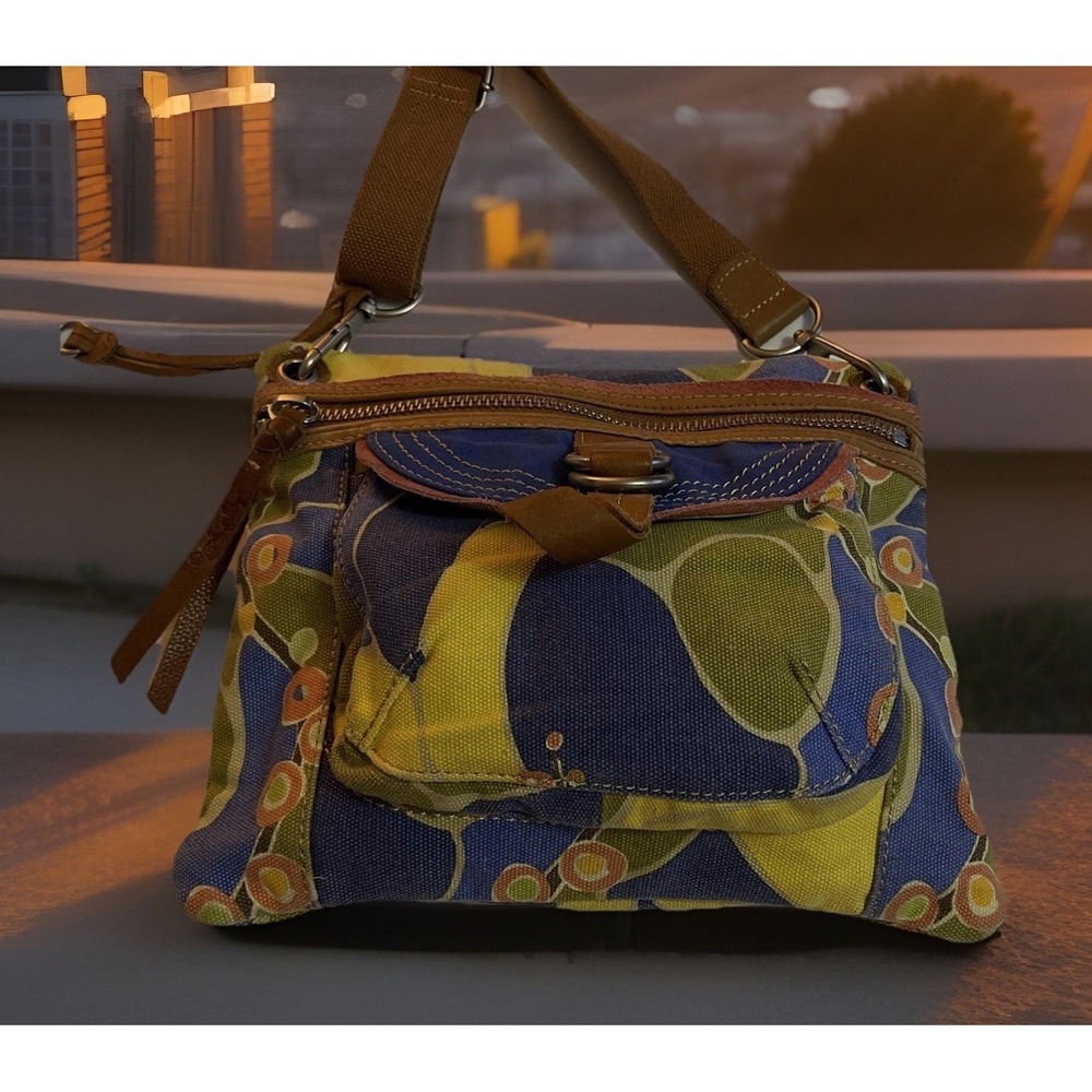 Fossil Crossbody Bag Womens Medium Multicolor Floral Canvas Leather Trim Key Zip